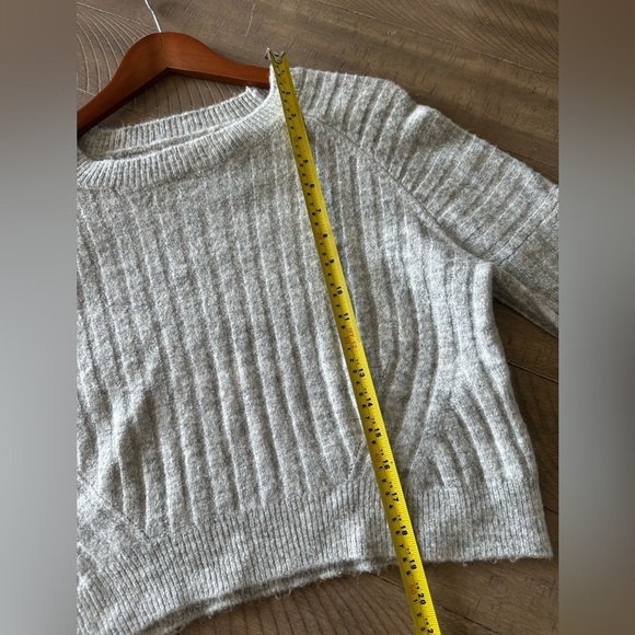 Cotton On Grey Knit Crewneck Pullover Long Sleeve Sweater Women’s size Small​​ - Picture 9 of 9